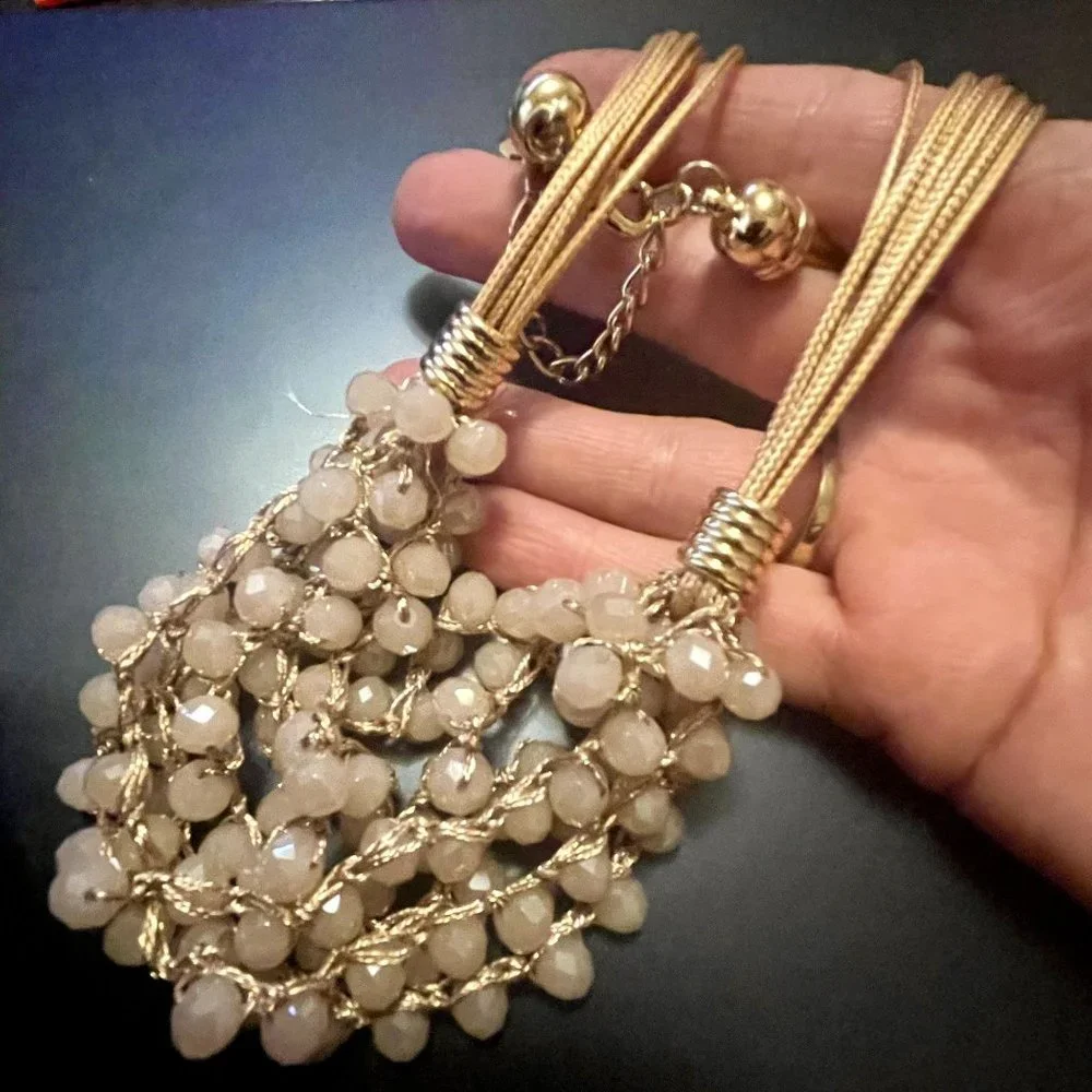 Time Tru Vintage Gold Tone Multi-Strand Pink Beaded Necklace - Picture 6 of 7